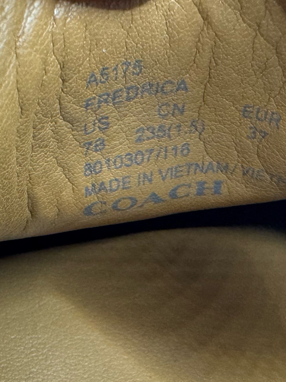Coach Women’s Pebbled Leather Fredica Driving Loafers 7 - Picture 9 of 13